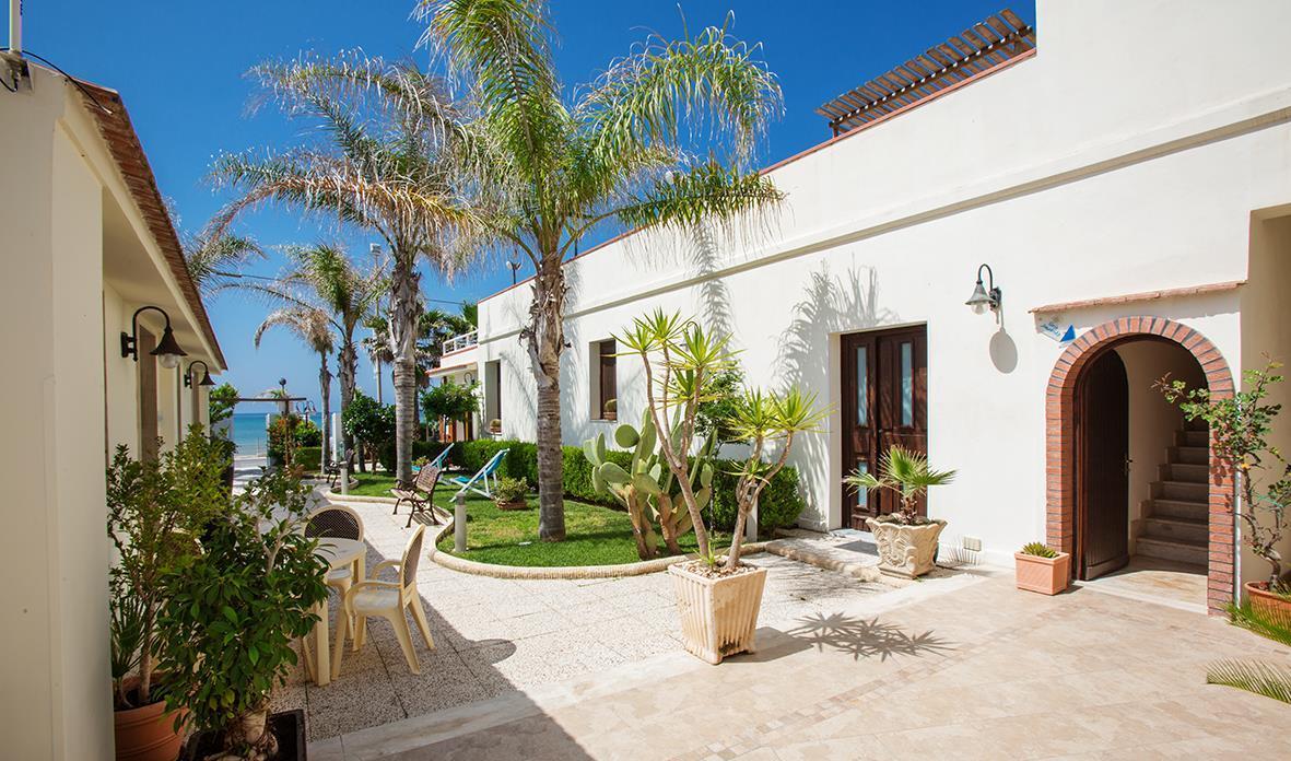 Caposud And Club Aparthotel 3*